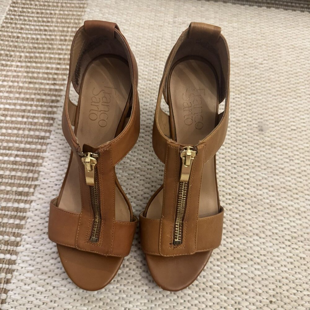 Franco Sarto Myriad Block Heel Sandal Women's 6 Tan Leather Gold Zipper Open Toe - Picture 7 of 7